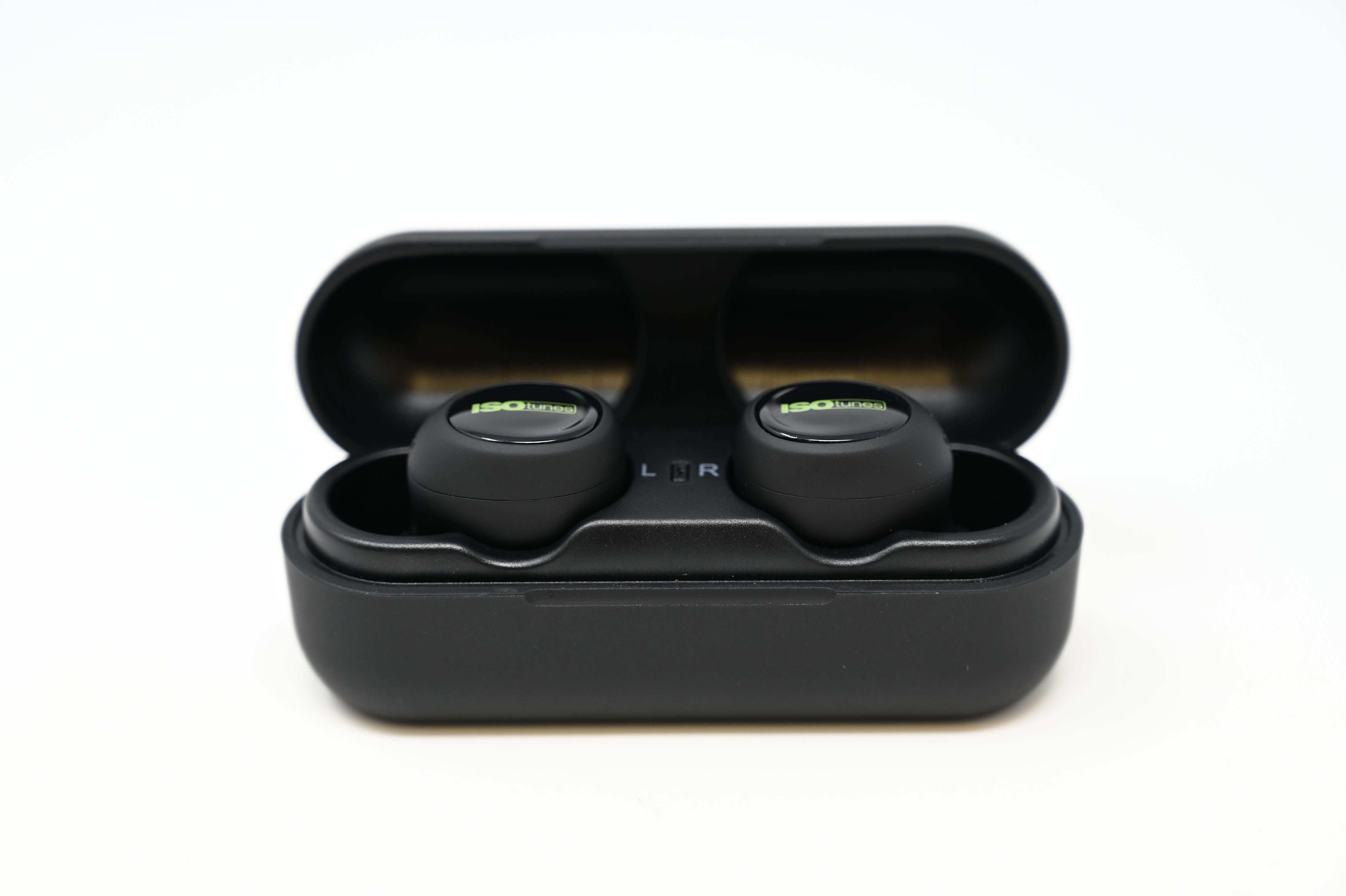 Matte black best sale bluetooth earbuds