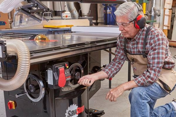 Sawstop 110v deals cabinet saw